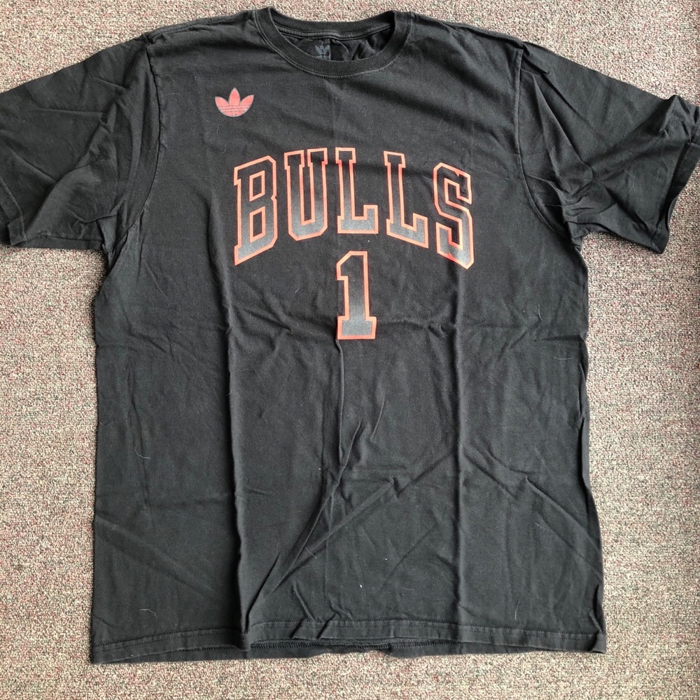 Used in good condition Adidas shirt